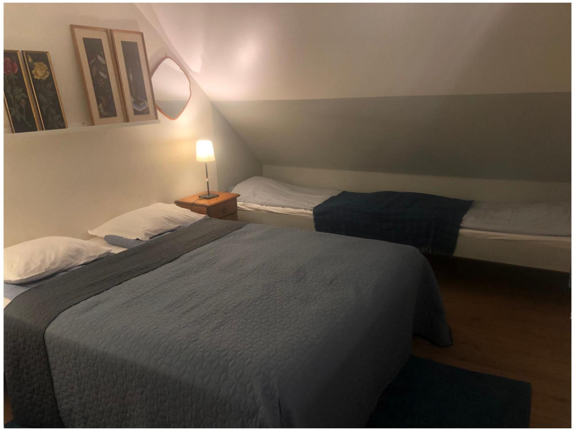 Stor Laegenhet I Elofstorps Missionshus Bed & Breakfast Kristinehamn Ngoại thất bức ảnh